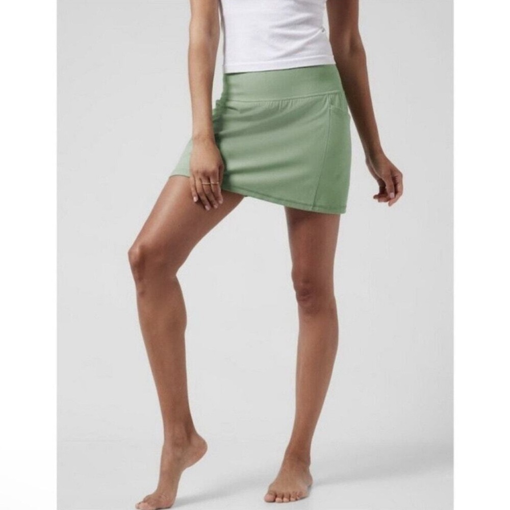 Athleta NWT S Salutation Stash Pocket 14.5” Skort Lagoon (Mint Green) - Picture 2 of 12